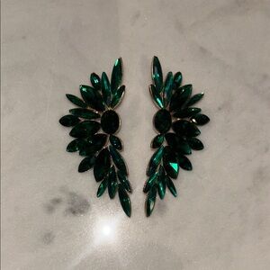 Elegant Green Leaf Earrings